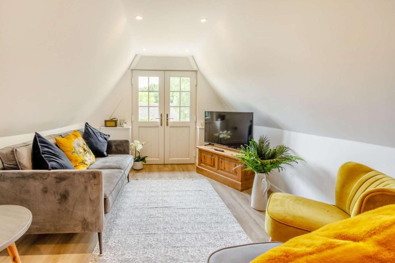 Little Thatch Lovely 2-Bed Converted Workshop Near Weymouth Radipole Exterior foto